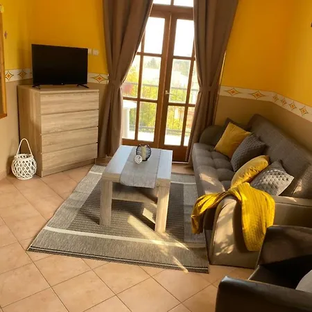 Katalin App. Zalagyoengye