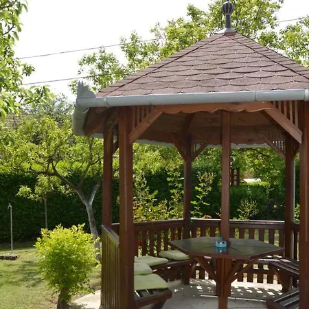 Katalin App. Zalagyoengye 아파트 잘라카로쉬